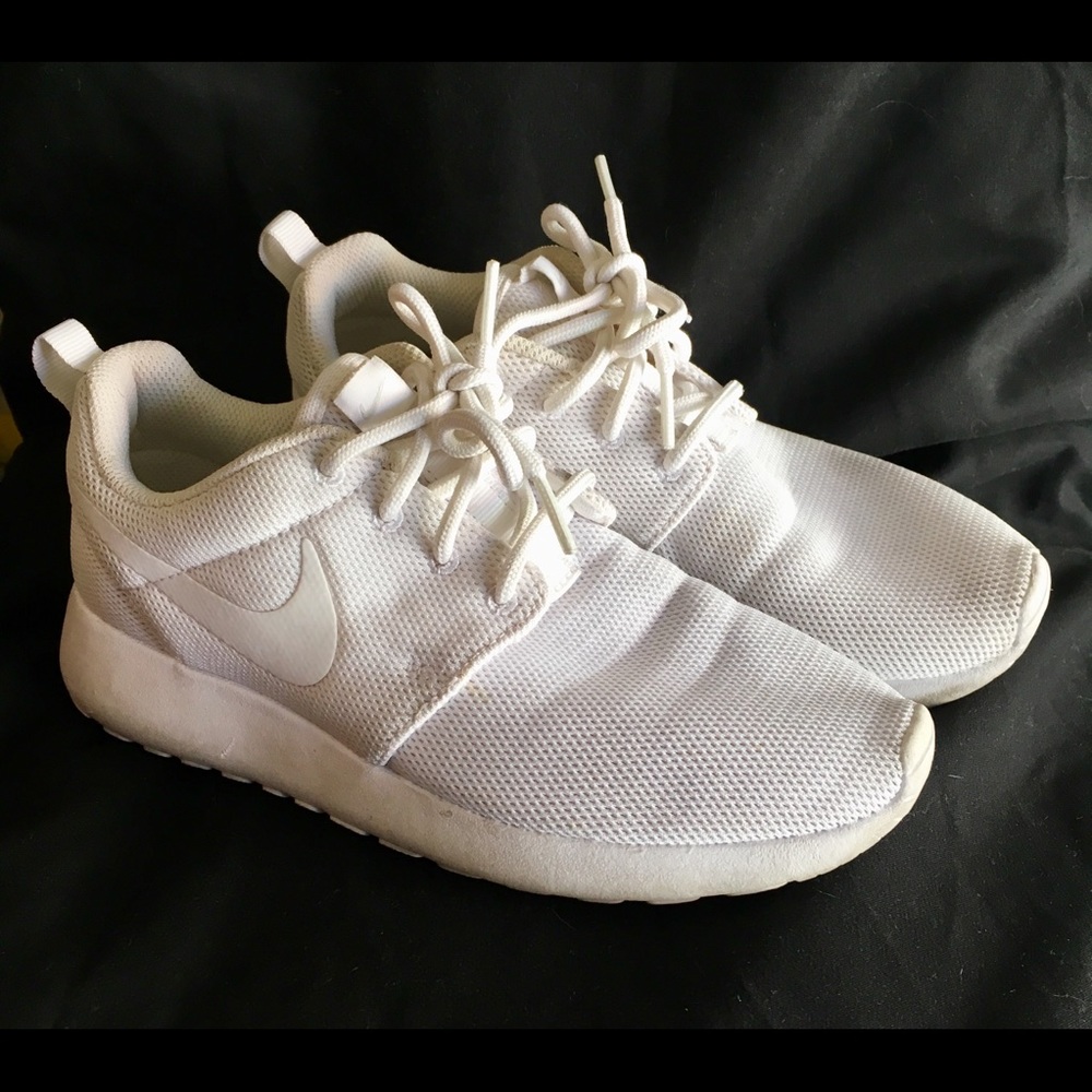 Nike Roshe One Women’s